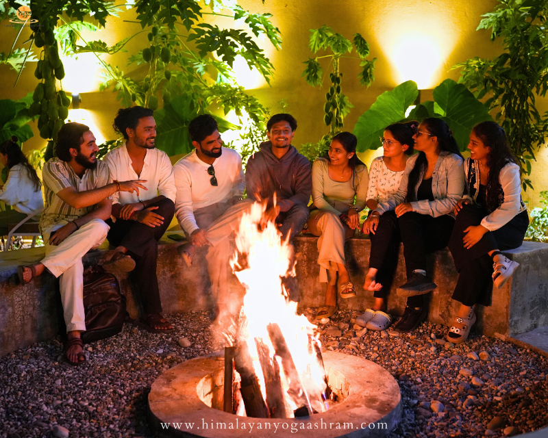 Organic buffet for yoga students at Rishikesh ashram