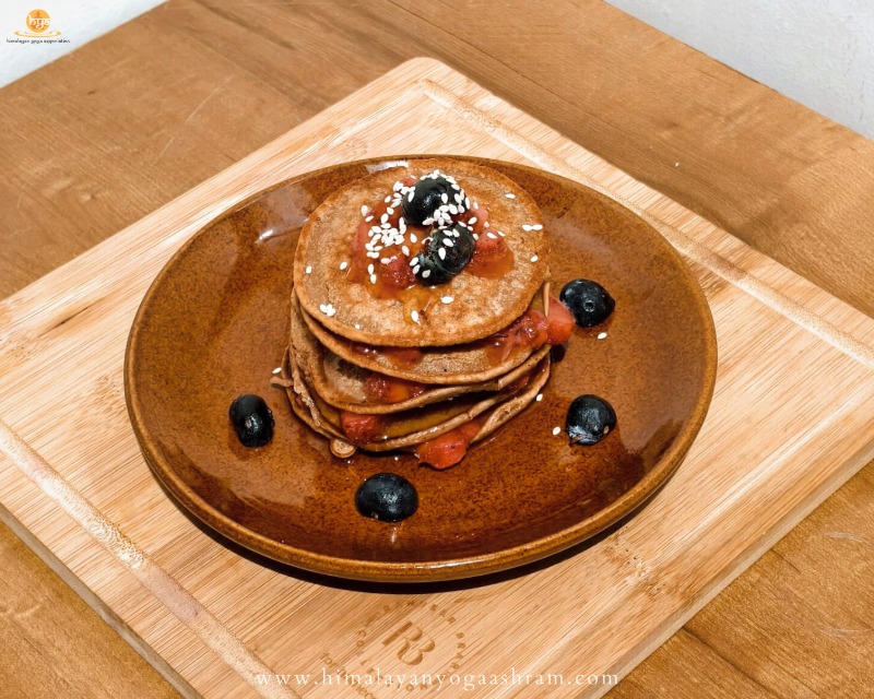 Wholesome organic lunch served at Himalayan Yoga Ashram