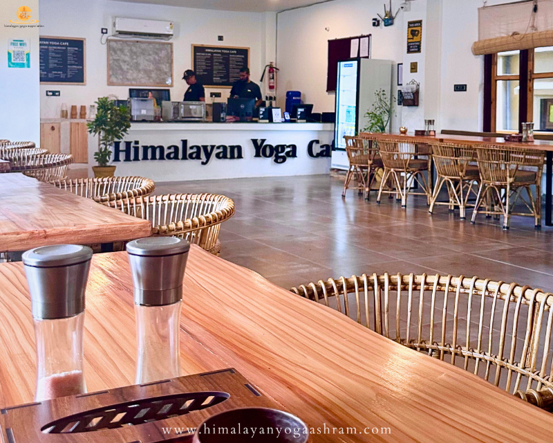Rishikesh organic food dining at Himalayan Yoga Ashram