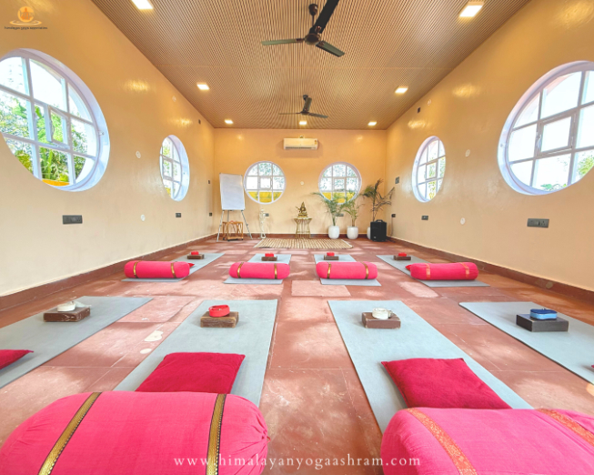 Yoga School Rishikesh Class Room Image 6