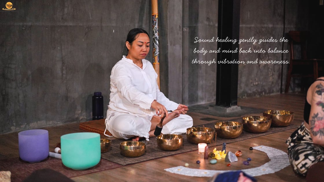 Tibetan sound healing training with singing bowls