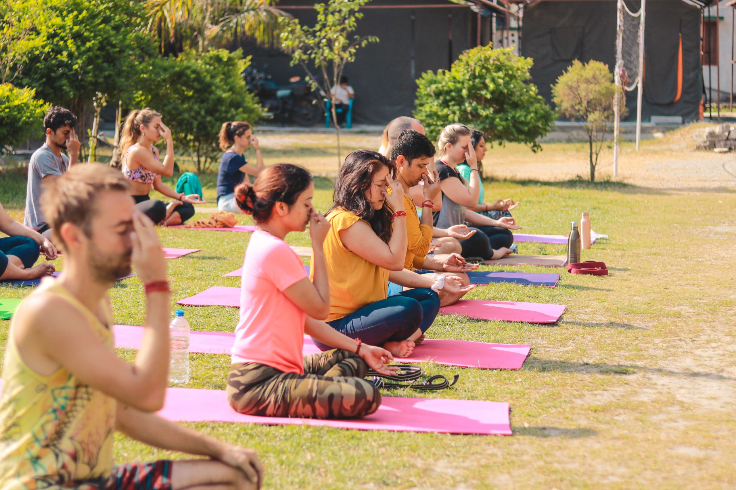 yoga-teacher-training-in-rishikesh-india-himalayan-yoga-association