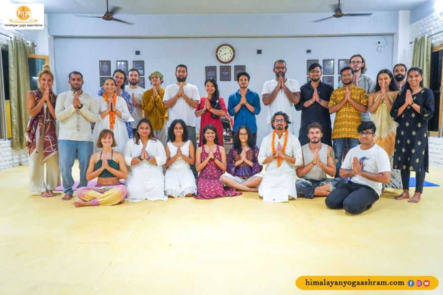 4 Days Yoga Retreat In Rishikesh India - Himalayan Yoga Association