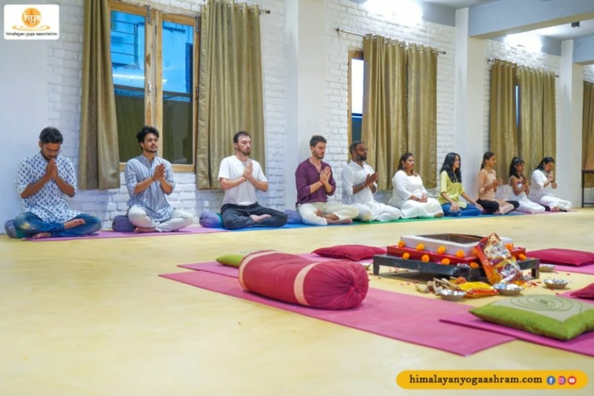 Best Yoga School In Rishikesh (3) - Himalayan Yoga Association